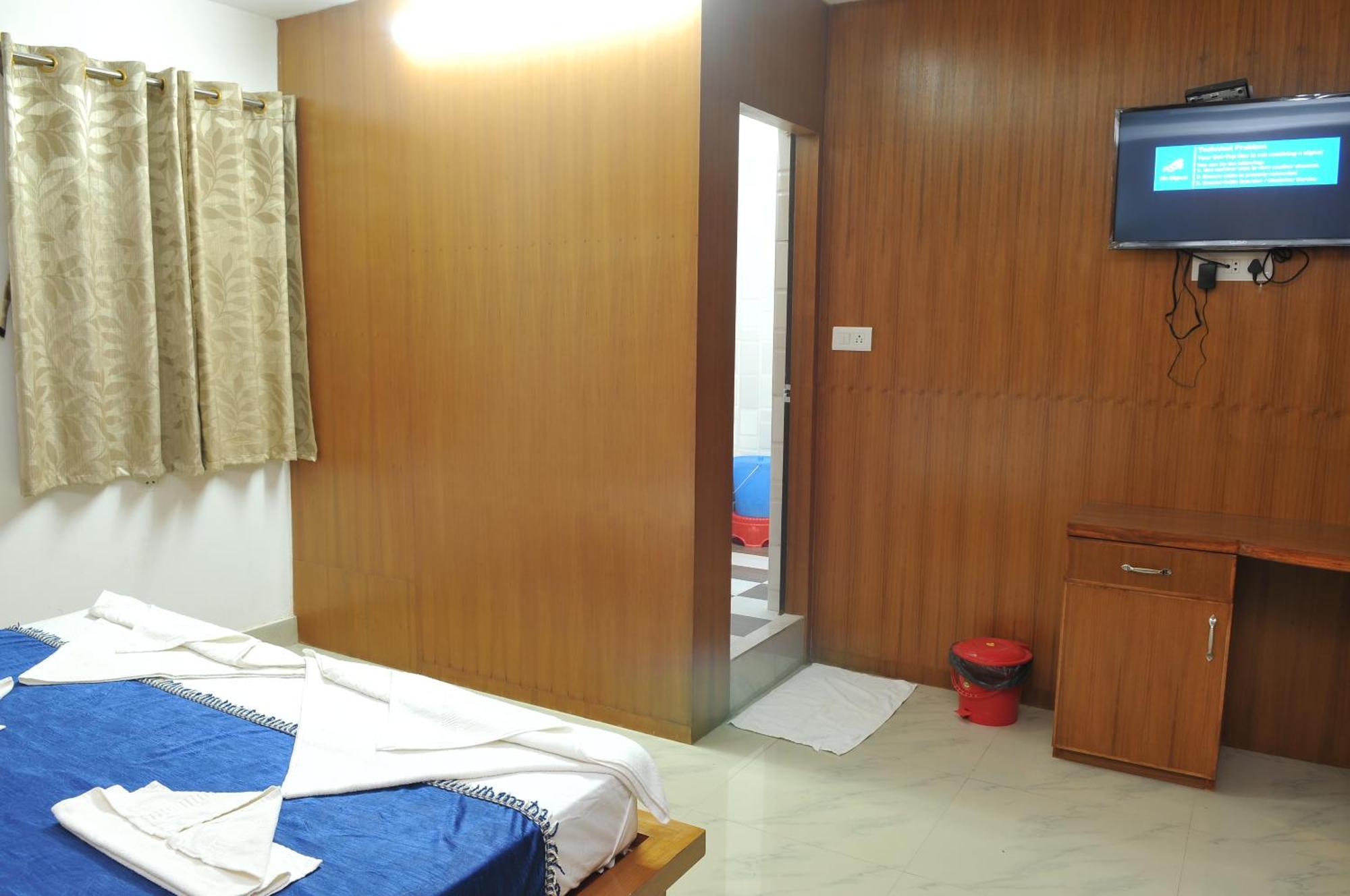 New Hotel Shiva Bodhgaya Bagian luar foto