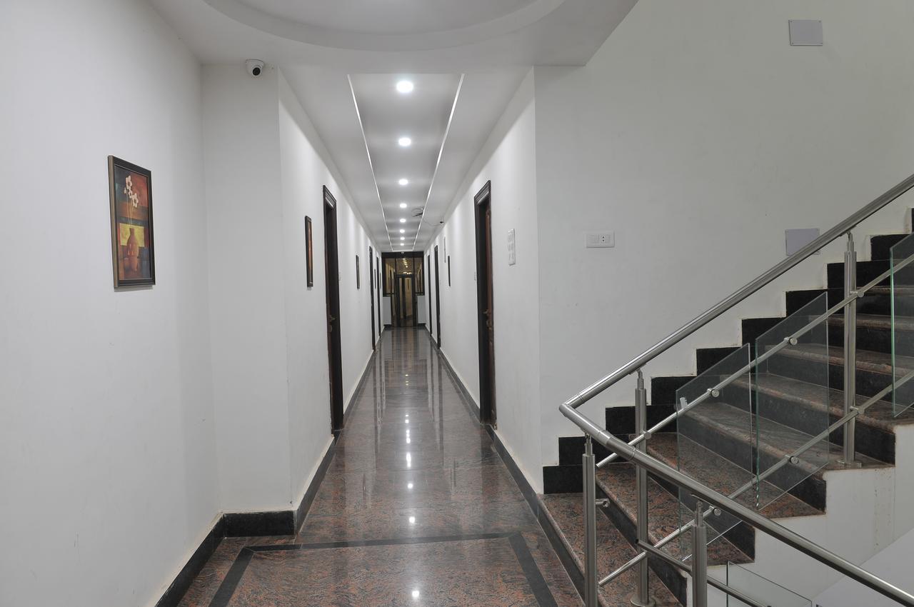 New Hotel Shiva Bodhgaya Bagian luar foto