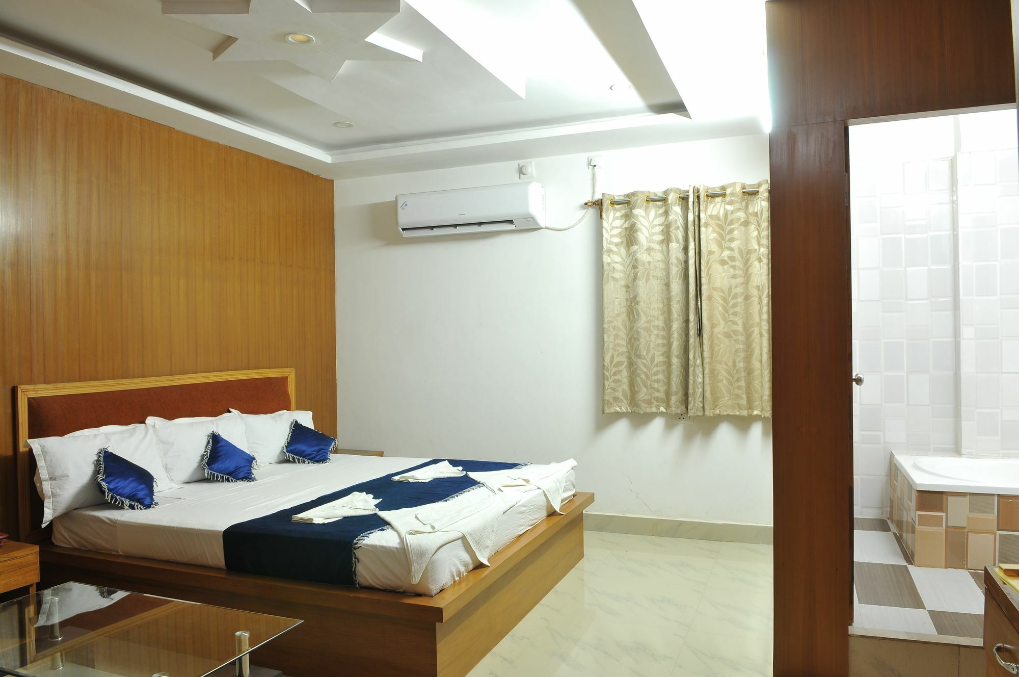 New Hotel Shiva Bodhgaya Bagian luar foto